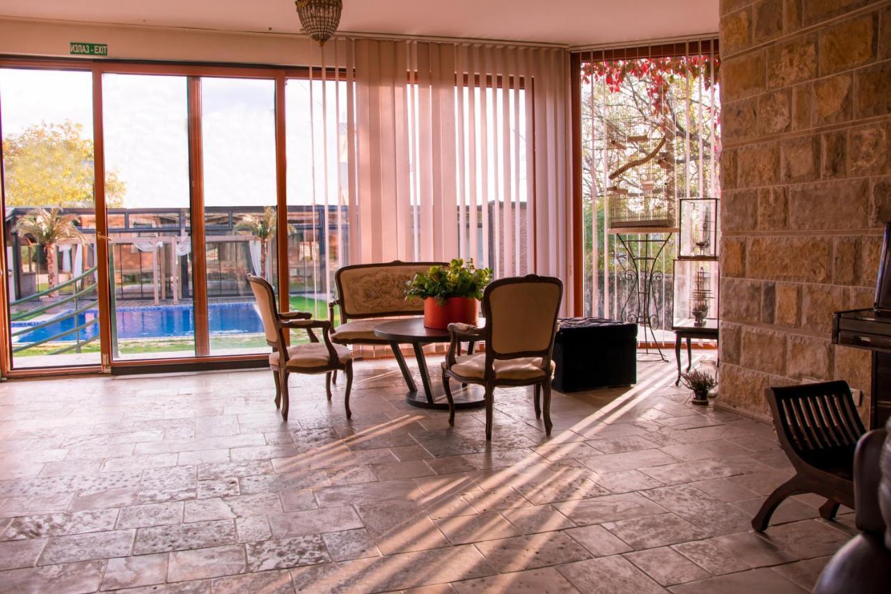 The Belgrade Hills Rooms And Suites Eksteriør billede