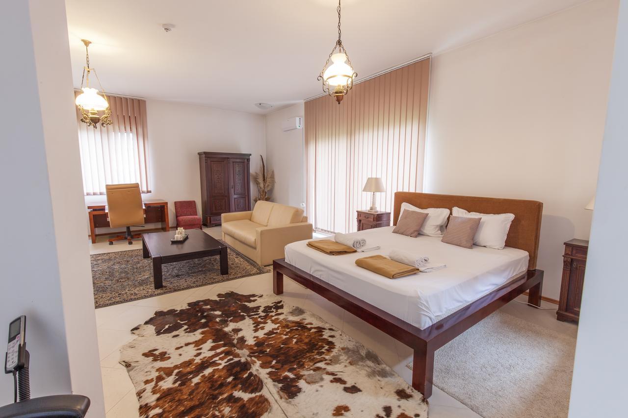 The Belgrade Hills Rooms And Suites Eksteriør billede